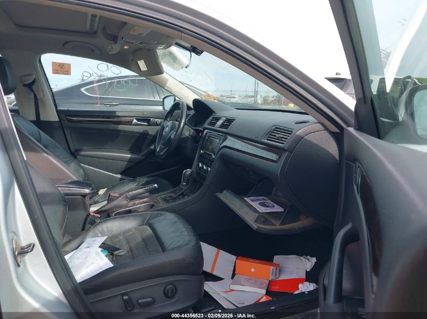 2015 Volkswagen Passat 1.8T Sel Premium