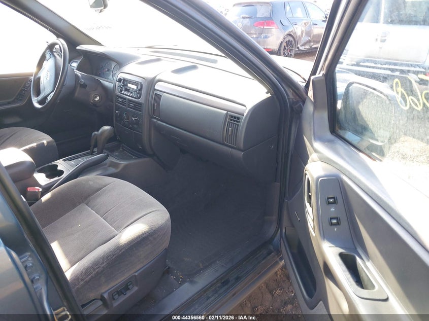 2001 Jeep Grand Cherokee Laredo