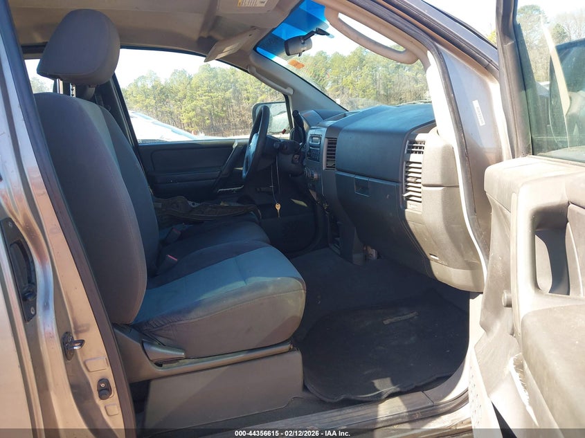 2006 Nissan Titan Xe