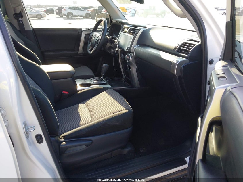 2020 Toyota 4Runner Sr5