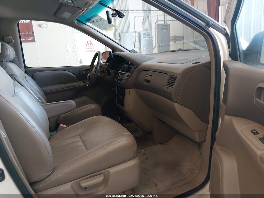 2000 Toyota Sienna Xle