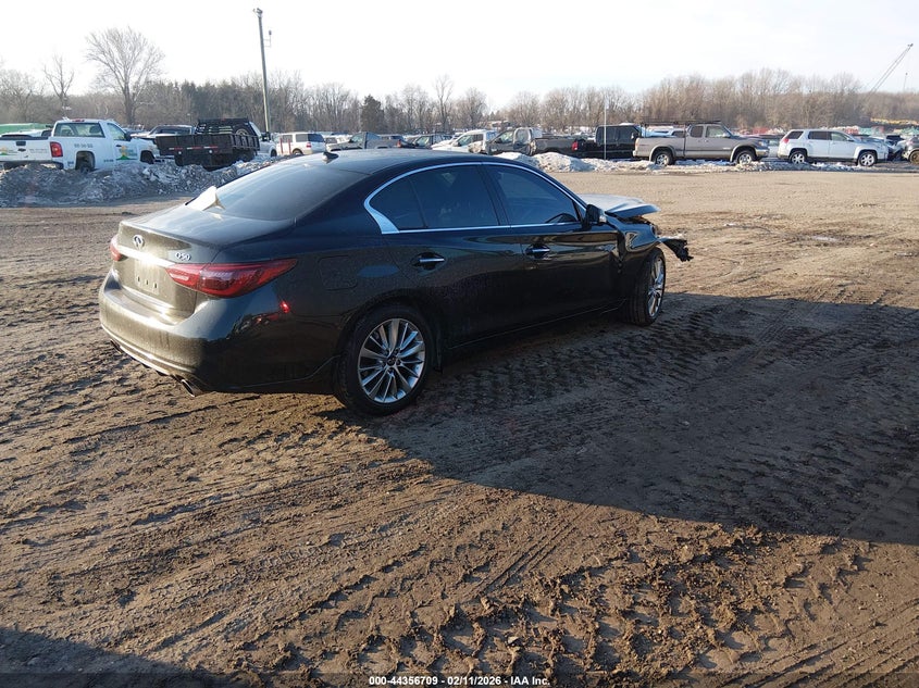 2021 Infiniti Q50 Luxe Awd