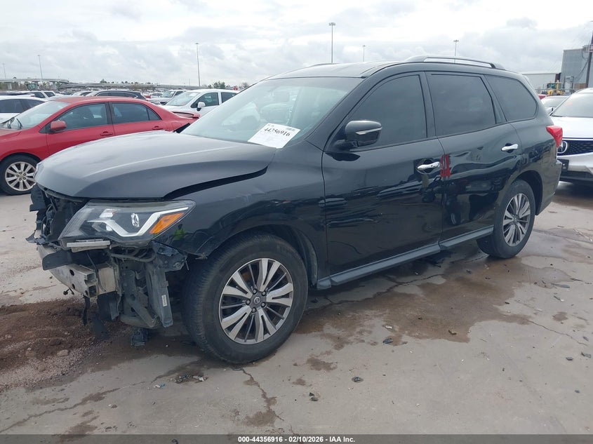 2018 Nissan Pathfinder