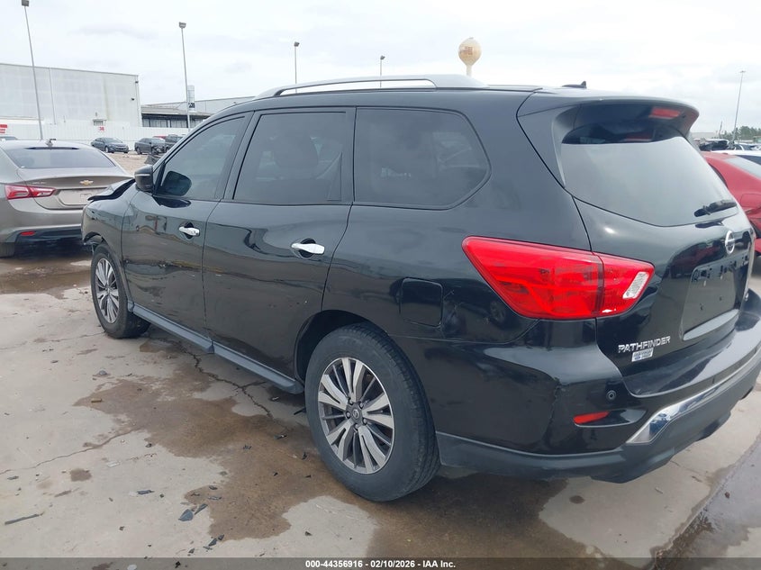 2018 Nissan Pathfinder