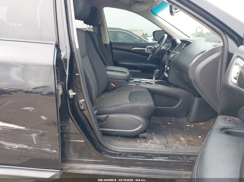 2018 Nissan Pathfinder