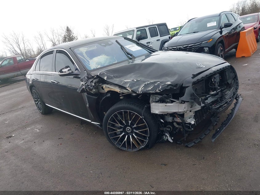 MERCEDES-BENZ S-CLASS 4MATIC