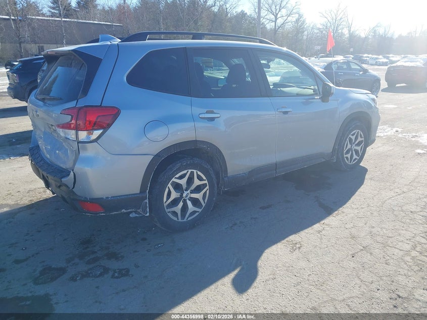 2021 Subaru Forester Premium