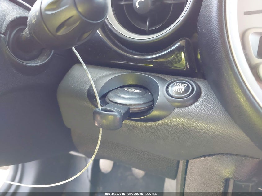 2010 Mini Cooper Clubman VIN: WMWML3C59ATX51936 Lot: 44357006