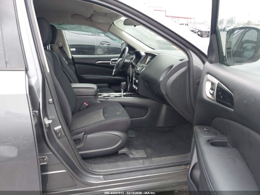 2019 Nissan Pathfinder S