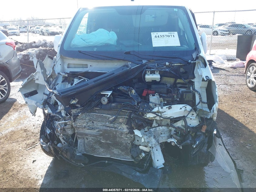 2021 NISSAN NV200  CARGO auction photo 6