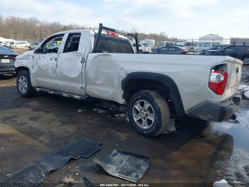2016 Toyota Tundra Sr 5.7L V8