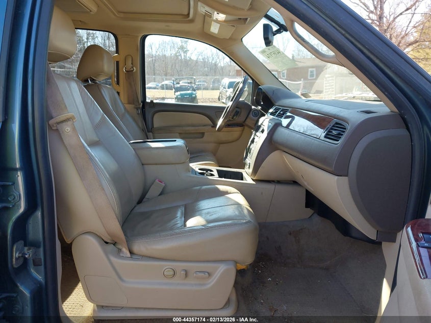 2010 GMC Yukon Xl 1500 Slt