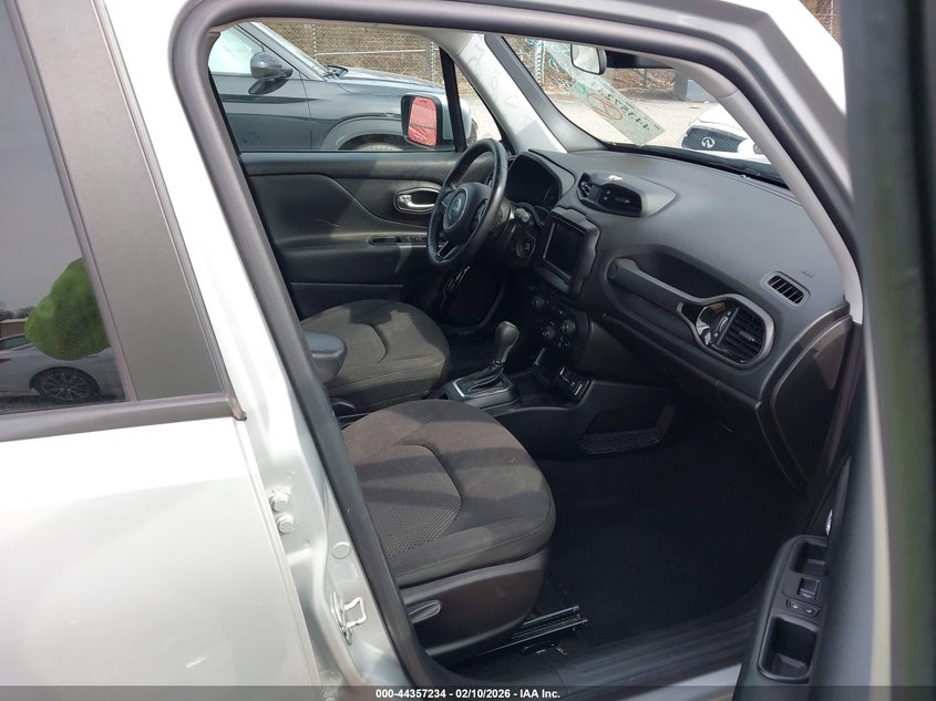 2019 Jeep Renegade Altitude Fwd