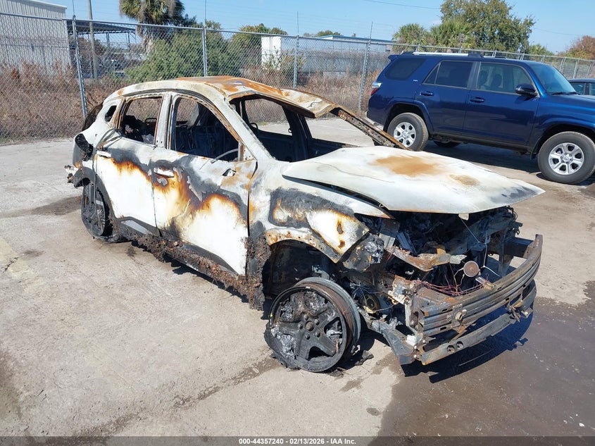 2025 Nissan Kicks Sv Fwd