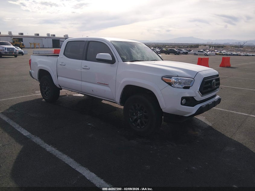 TOYOTA TACOMA SR5 V6 2023