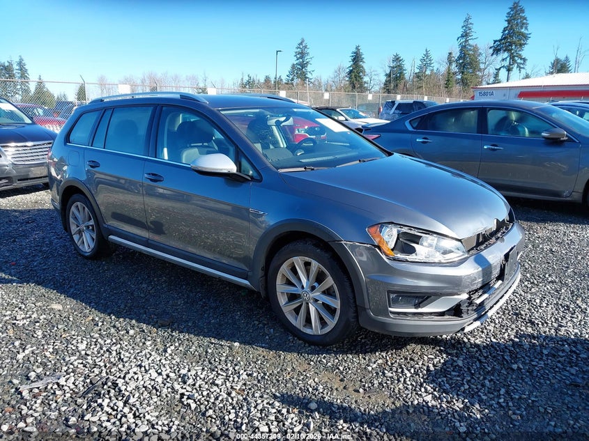 3VWH17AU4HM508570 VOLKSWAGEN GOLF ALLTRACK Photo 1