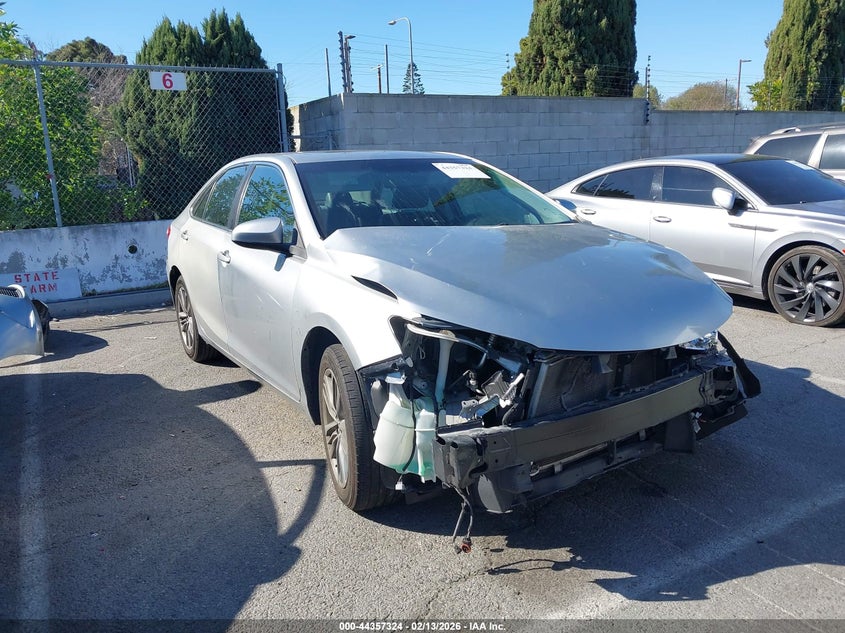 2016 Toyota Camry Se