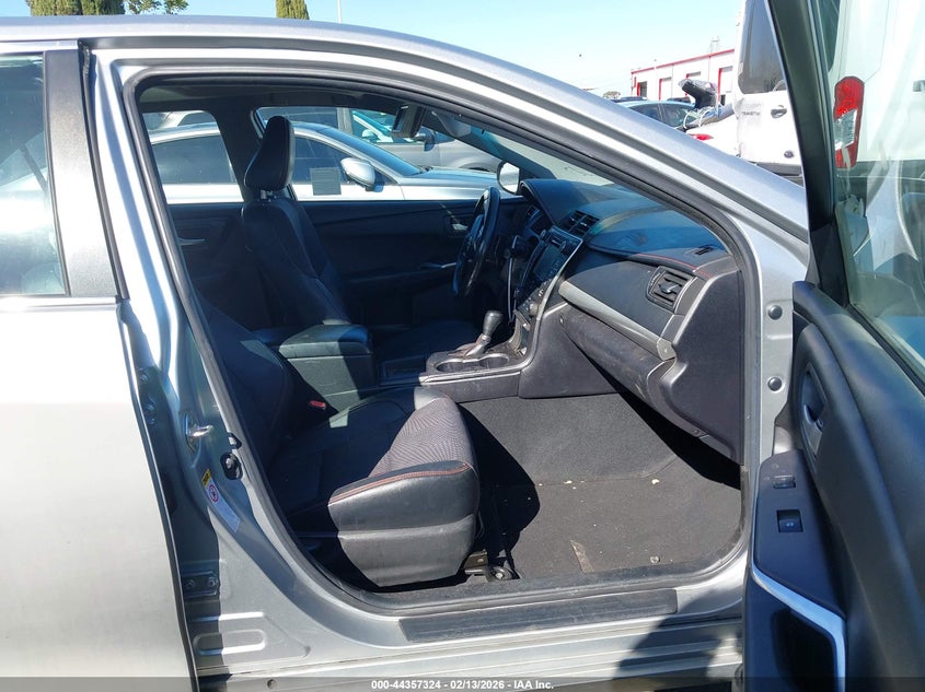 2016 Toyota Camry Se