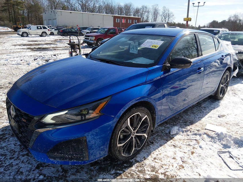 2025 Nissan Altima Sr Awd