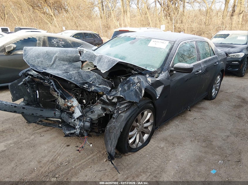 2018 Chrysler 300 Touring Awd