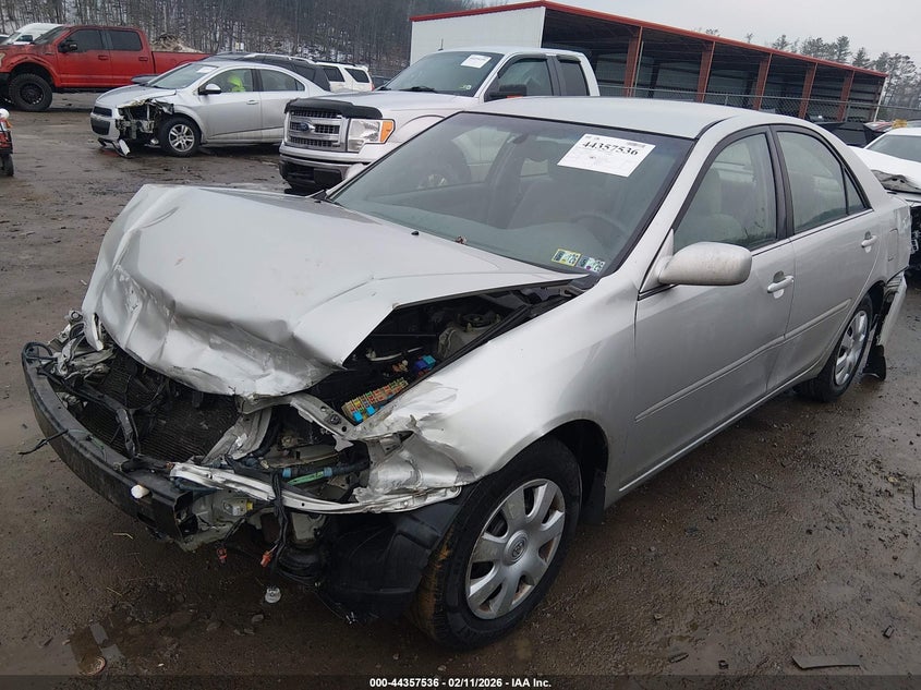 2004 Toyota Camry Le