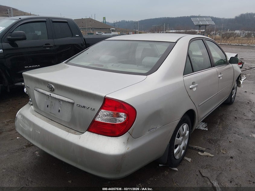 2004 Toyota Camry Le