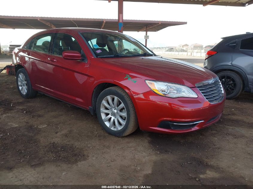 2013 Chrysler 200 Touring