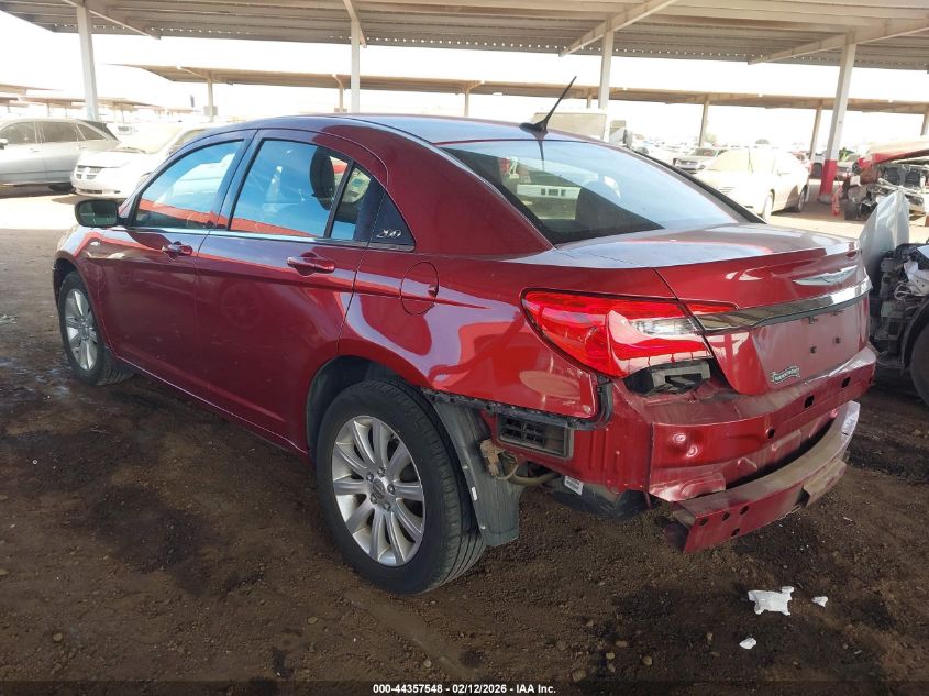 2013 Chrysler 200 Touring