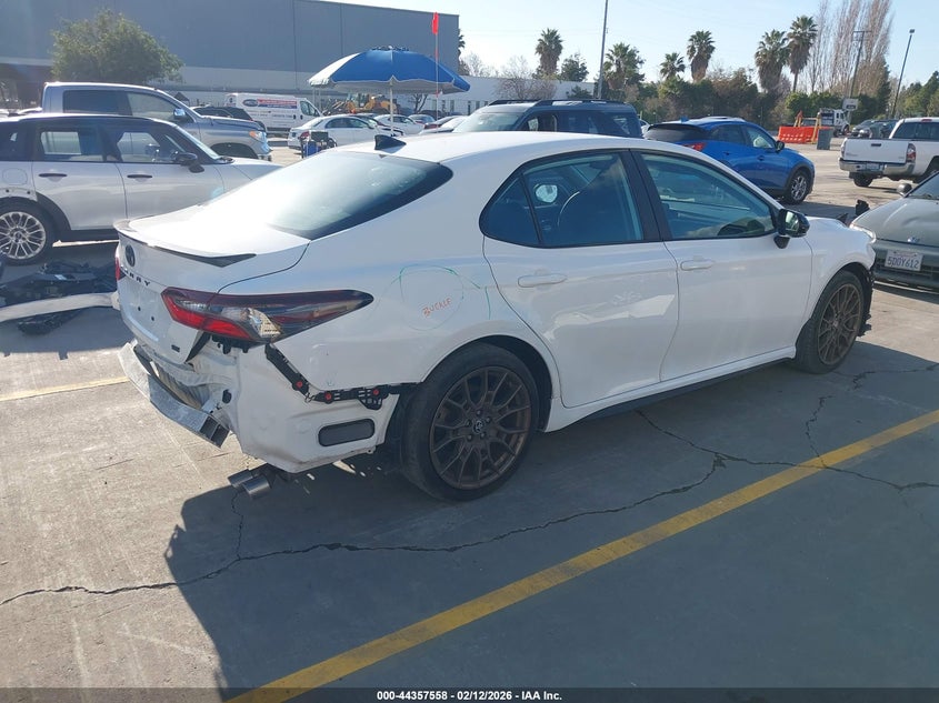 2023 Toyota Camry Se Nightshade Edition