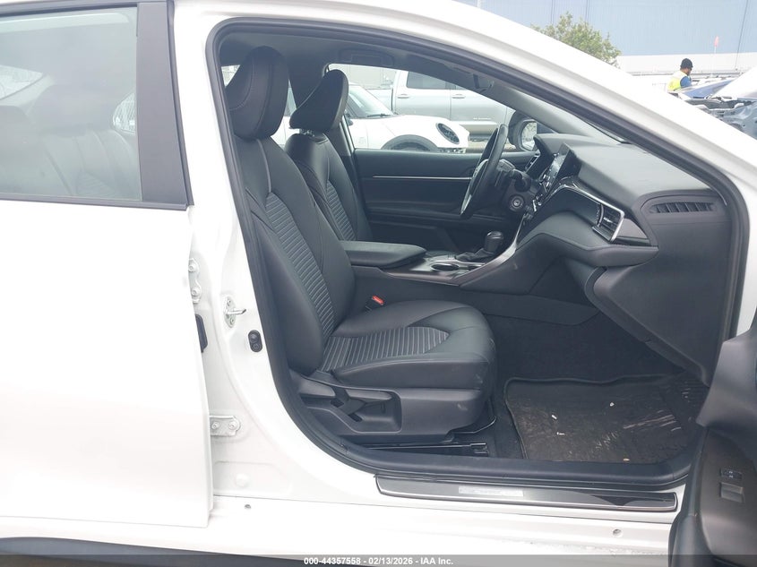 2023 Toyota Camry Se Nightshade Edition