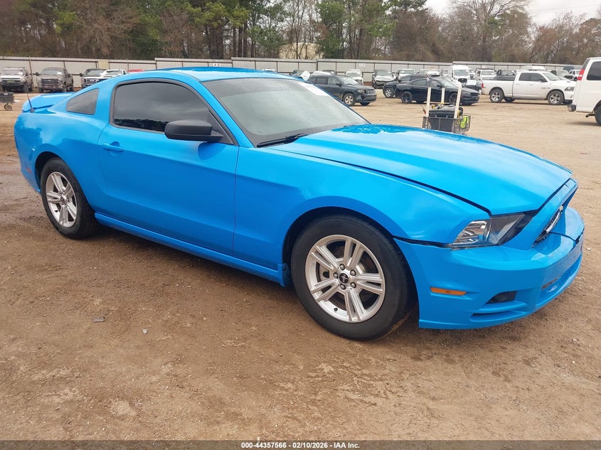 2013 Ford Mustang V6