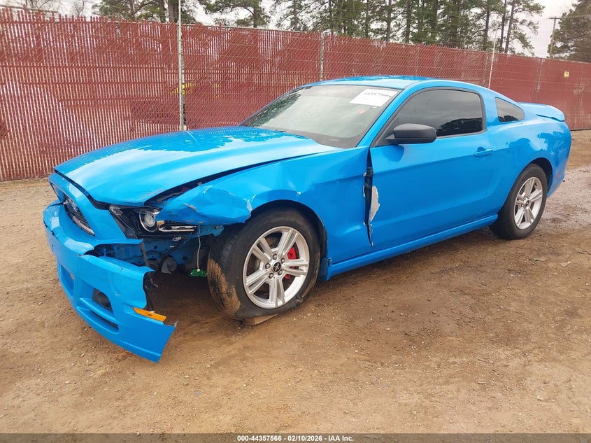 2013 Ford Mustang V6