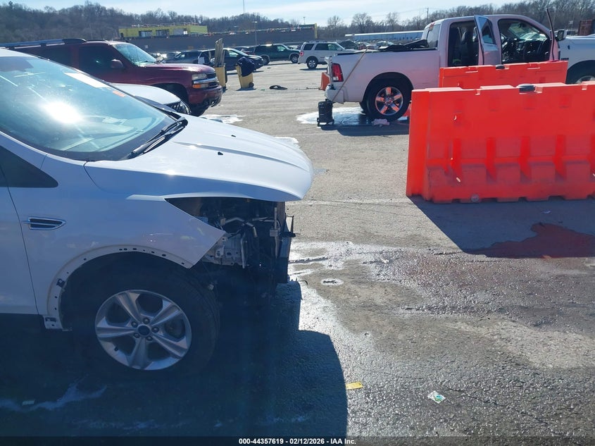 2015 Ford Escape Se VIN: 1FMCU9GX6FUC71957 Lot: 44357619