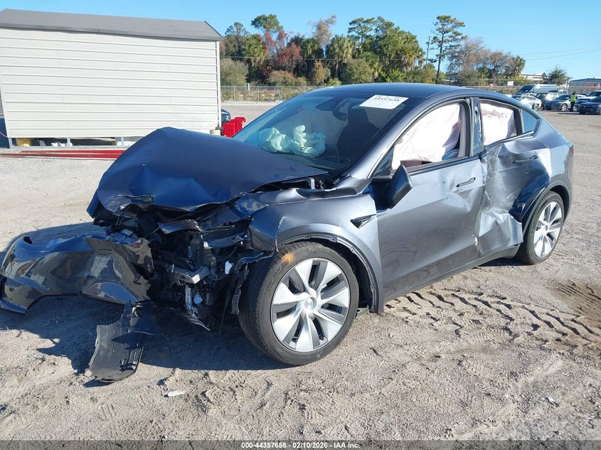 2023 Tesla Model Y Awd/Long Range Dual Motor All-Wheel Drive