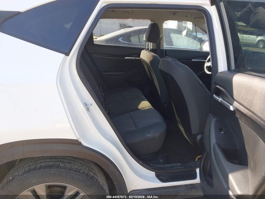 2023 Kia Seltos Lx VIN: KNDEPCAA4P7431422 Lot: 44357673