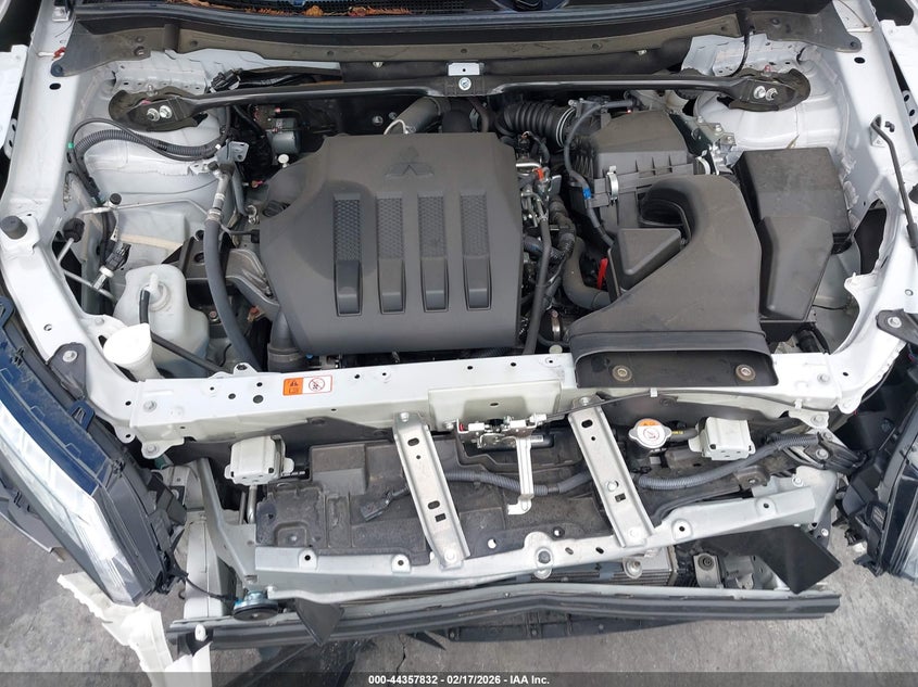 2022 Mitsubishi Eclipse Cross Es VIN: JA4ASUAA3NZ053480 Lot: 44357832