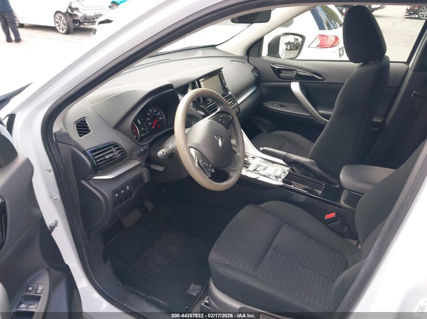 2022 Mitsubishi Eclipse Cross Es VIN: JA4ASUAA3NZ053480 Lot: 44357832