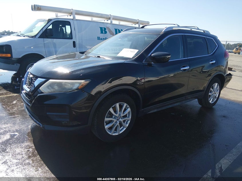 2019 Nissan Rogue Sv