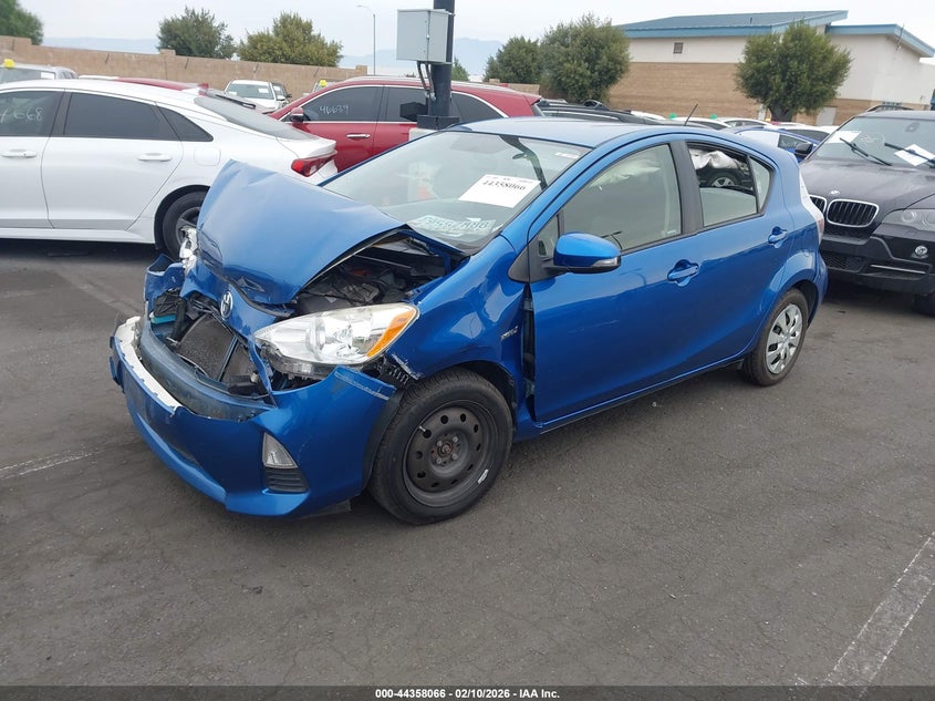 2014 Toyota Prius C Two