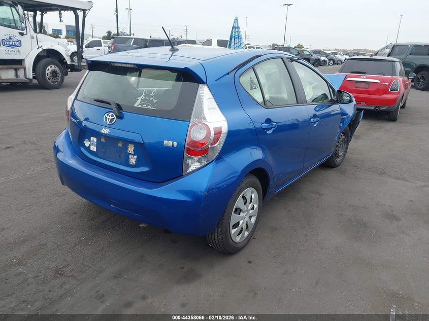 2014 Toyota Prius C Two