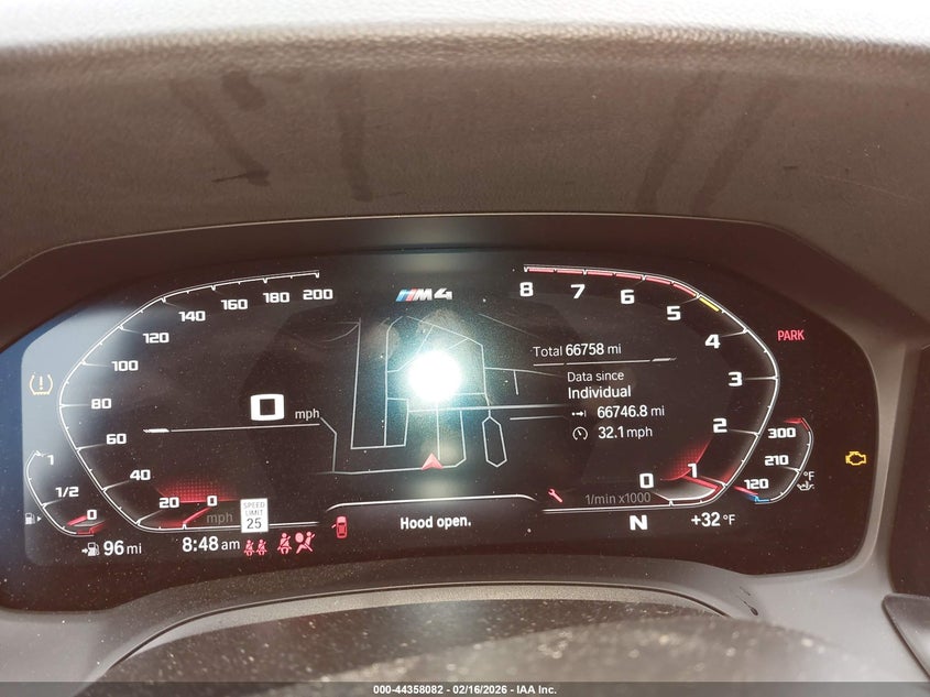 2021 BMW M4 auction photo 7