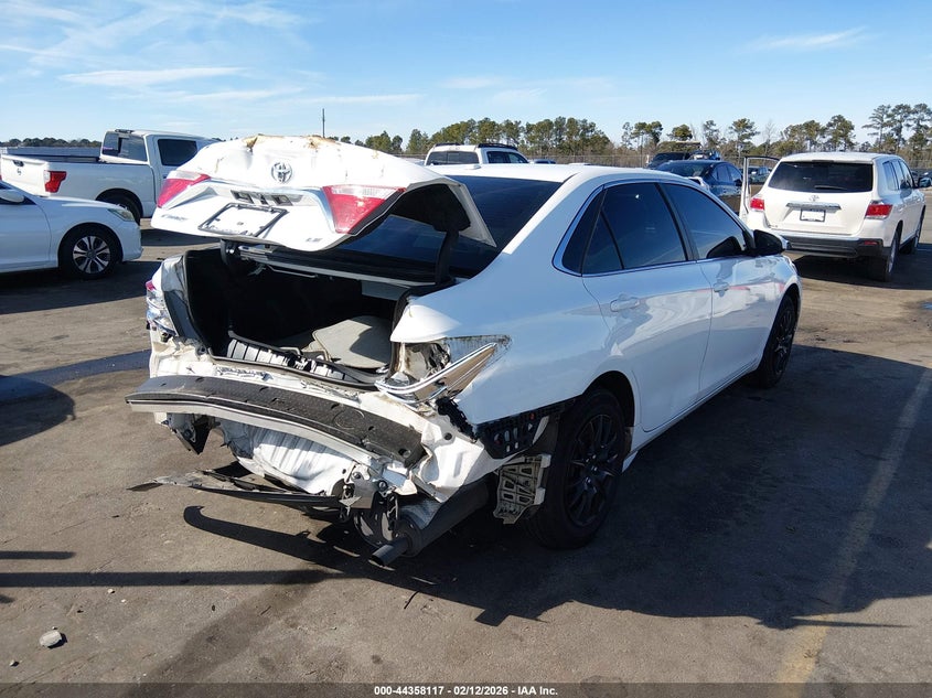 2015 Toyota Camry Le