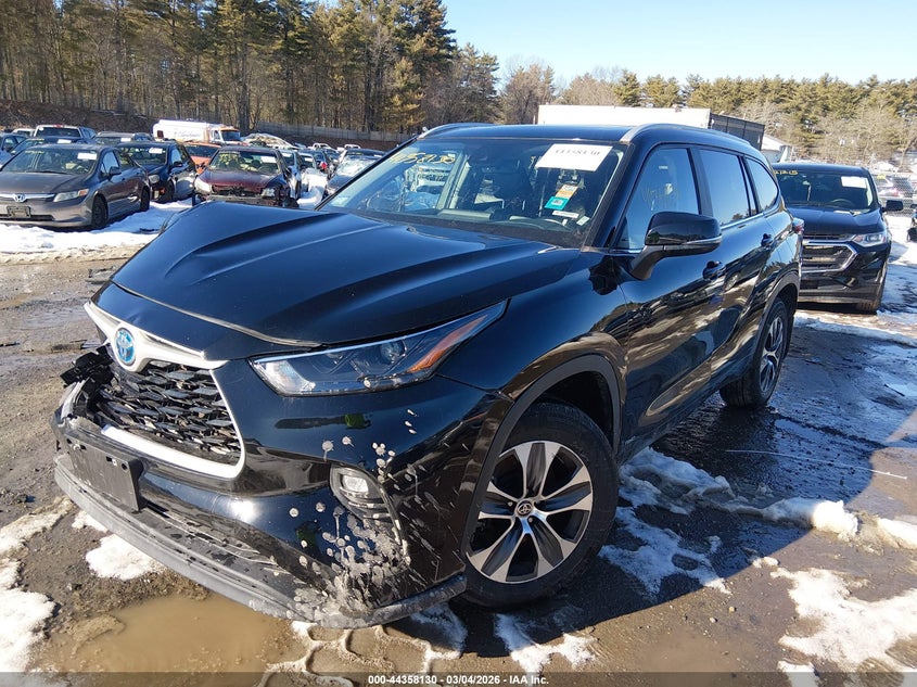 2023 Toyota Highlander Hybrid Xle