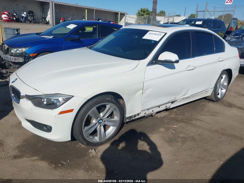 2012 BMW 3er 2.0 328I white Lot 111044358169 Vin WBA3C1C53CF430878