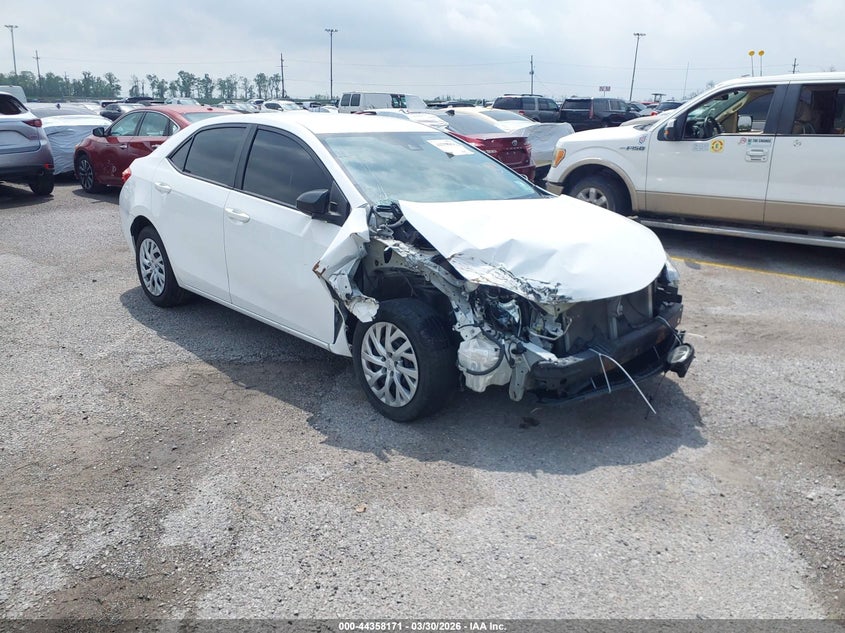 2019 TOYOTA COROLLA LE