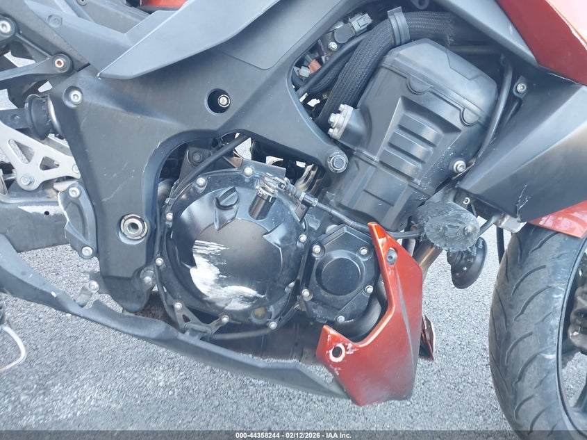 JKAZRCD14CA028541 2012 Kawasaki Kawasaki Zr1000 D orange