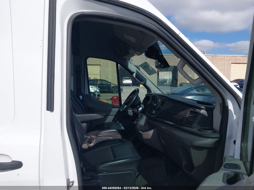 2021 Ford Transit-250