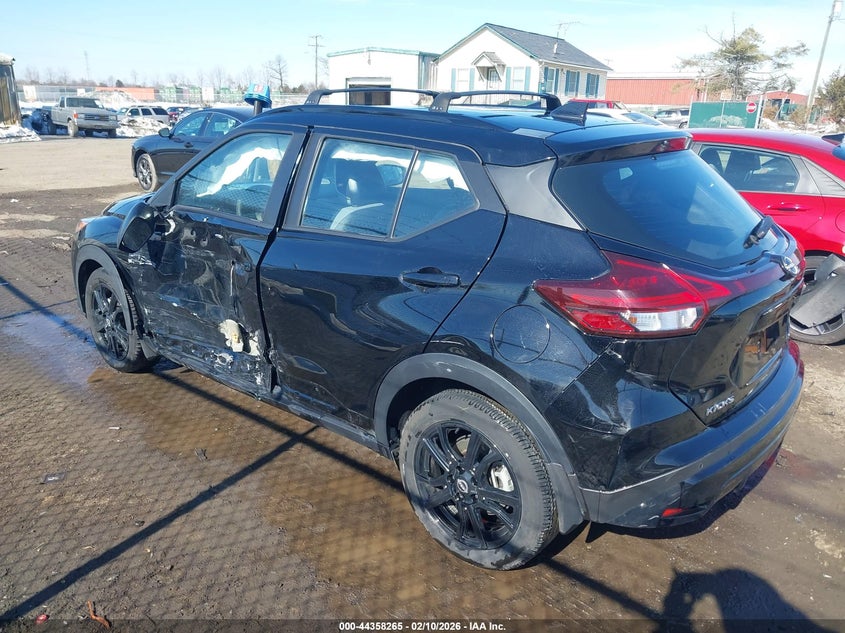 2023 Nissan Kicks Sr Xtronic Cvt