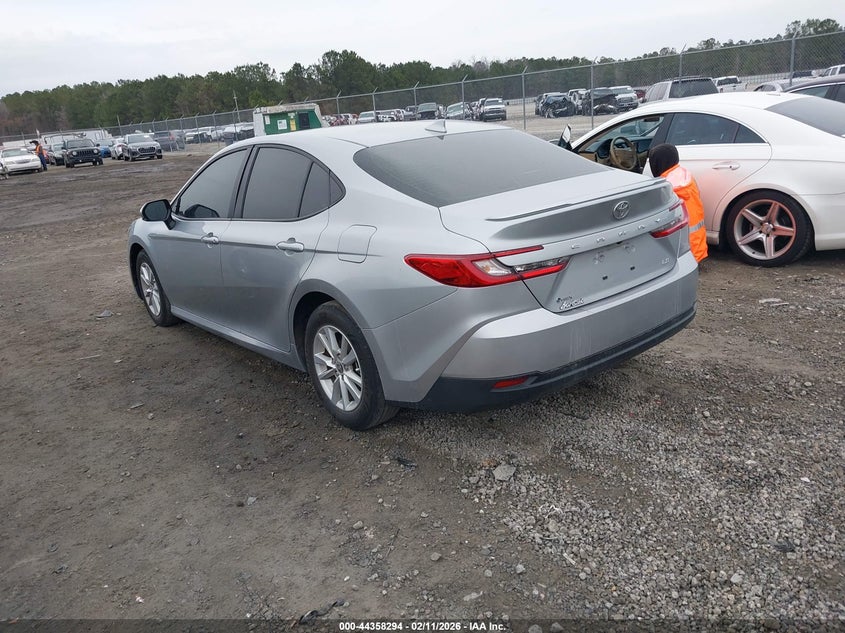 2025 Toyota Camry Le