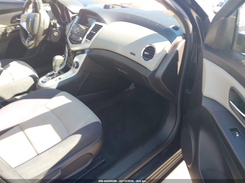 2014 Chevrolet Cruze Ls Auto